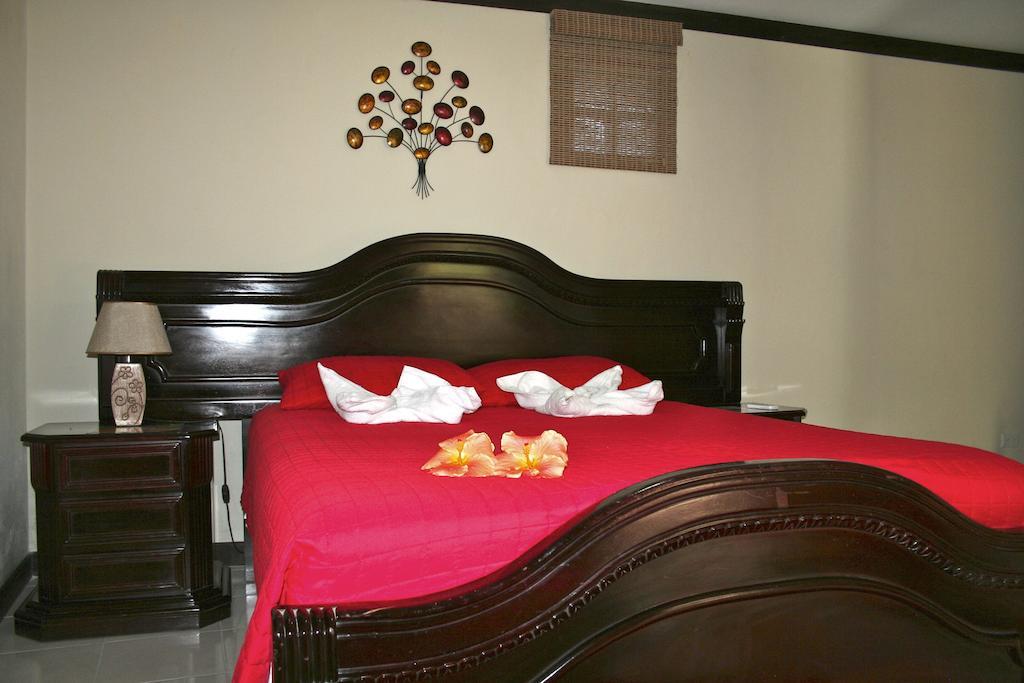 Tuanis Aparthotel Jaco Room photo